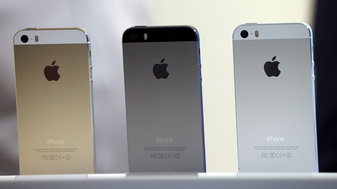 The new iPhone 5S is displayed during an Apple product announcement at the Apple campus on September 10, 2013 in Cupertino, California. 