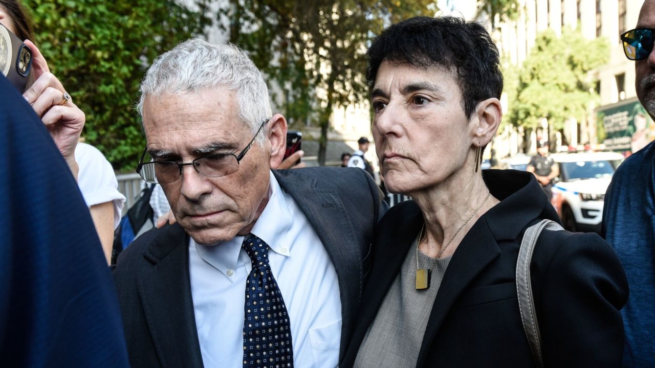 Joe Bankman and Barbara Fried, parents of FTX co-founder Sam Bankman-Fried, arrive at court in New York on October 4.